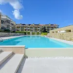 Warda Lovely Desenzanoloft Official Partner Homes & By Marriott Bonvoy Desenzano del Garda