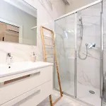 Warda Lovely Desenzanoloft Official Partner Homes & By Marriott Bonvoy *