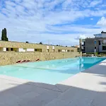 Warda Lovely Desenzanoloft Official Partner Homes & By Marriott Bonvoy