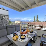 Warda Lovely Desenzanoloft Official Partner Homes & By Marriott Bonvoy Appartement Desenzano del Garda