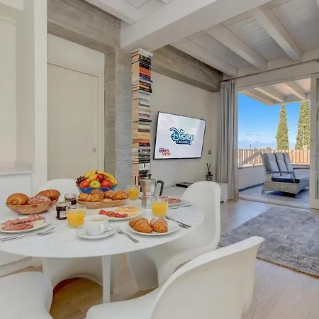 Appartement Warda Lovely Desenzanoloft Official Partner Homes & By Marriott Bonvoy